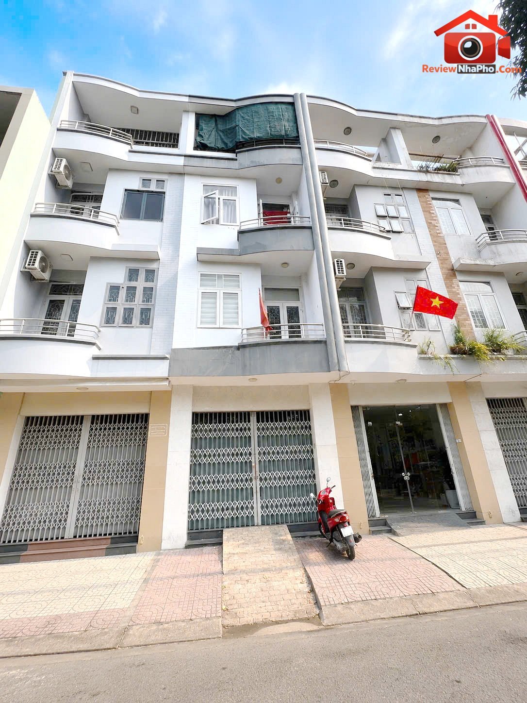 Nhà mặt tiền đường 320 Bông Sao – Phường cũ 5 Quận 8 – Phường mới 5 – Thành phố Hồ Chí Minh Diện tích 64m2 – Giá 11.8 tỷ
