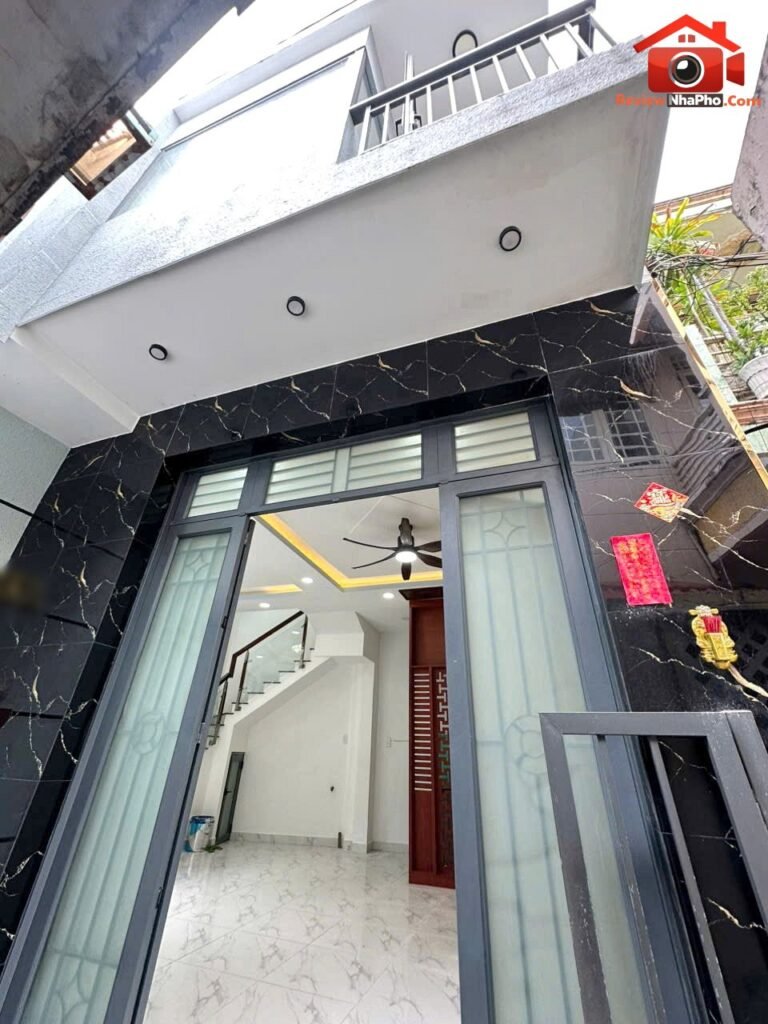Nhà 2 tầng vị trí đẹp, hẻm thông 2mt hẻm hưng phú p8q8 cũ p. chánh hưng – Bán nhà đất Đường Hưng Phú – Phường cũ Chánh Hưng Quận 8 – Phường mới Chánh Hưng – Thành phố Hồ Chí Minh 42m2 4.98 tỷ