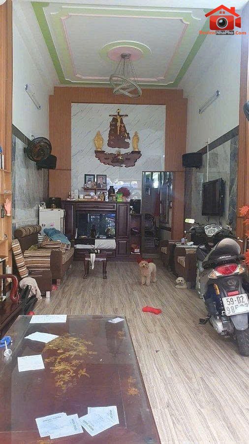Bán gấp nhà mặt tiền đường Độc Lập – Phường cũ Tân Quý Quận Tân Phú – Phường mới Tân Quý – Thành phố Hồ Chí Minh 80m2 12 tỷ