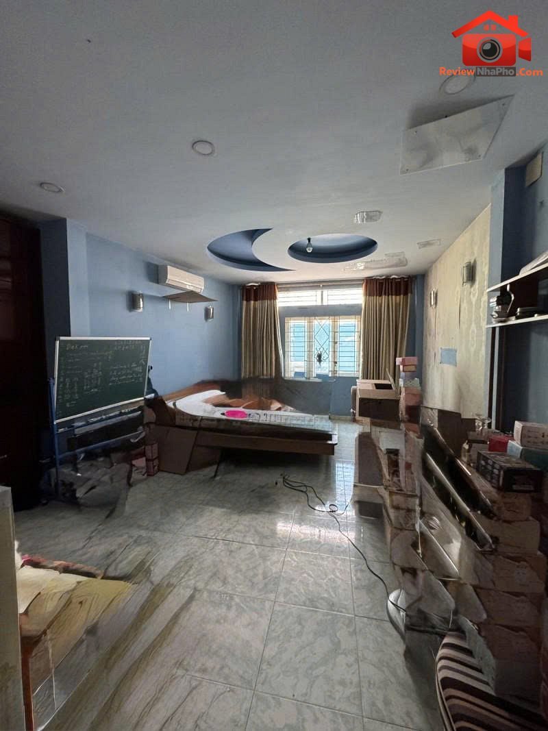 Bán nhà đất Đường Lạc Long Quân – Phường cũ 5 Quận 11 – Phường mới 5 – Thành phố Hồ Chí Minh 108m2 15.5 tỷ