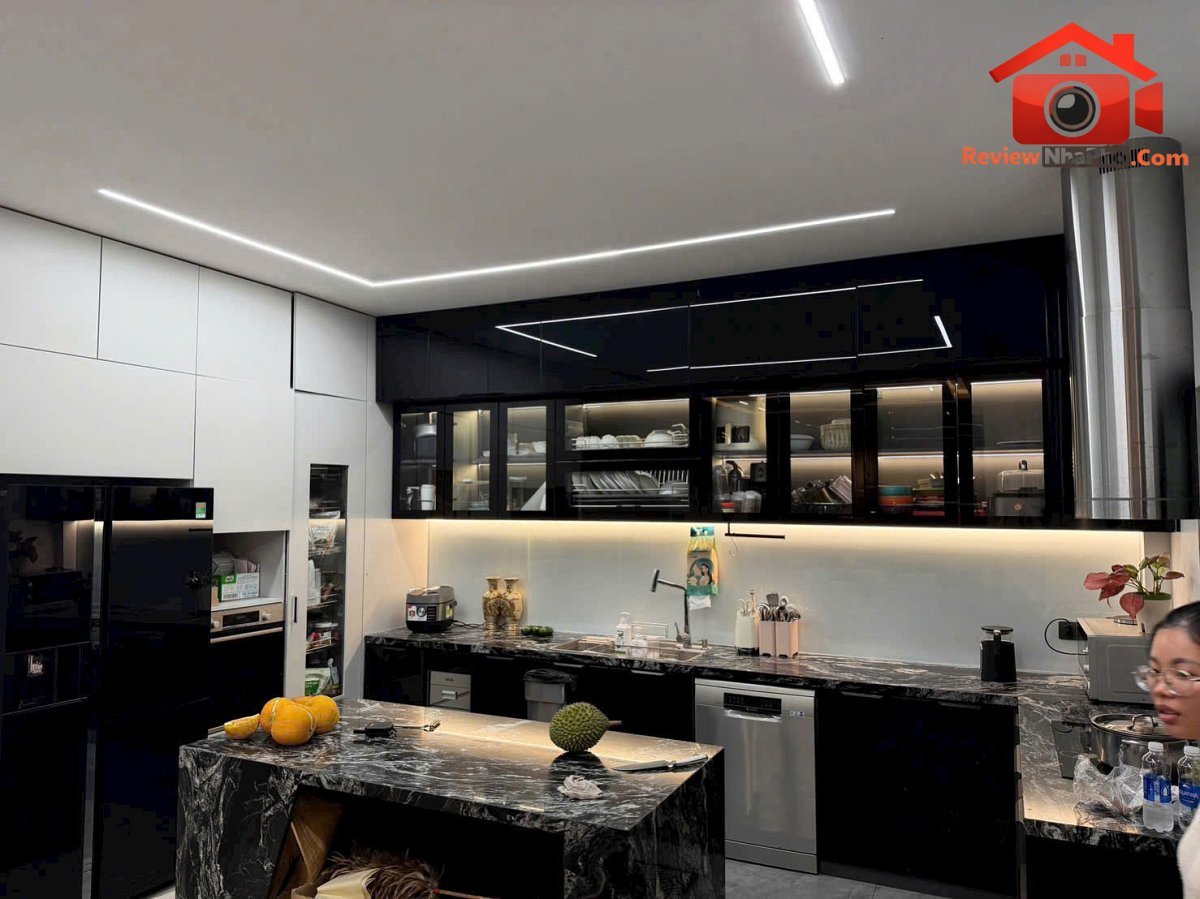 Biệt Thự Cao Cấp Hiện Đại, HXH Thoại Ngọc Hầu Tân Phú – Bán nhà đất Đường Thoại Ngọc Hầu – Phường cũ Tân Phú Quận Tân Phú – Phường mới Tân Phú – Thành phố Hồ Chí Minh 145m2 26.5 tỷ