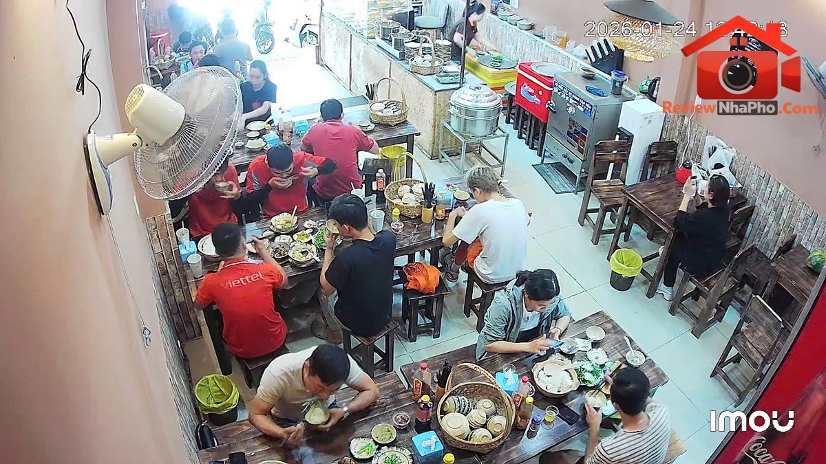 Sang nhượng quán cơm văn phòng và gia đình Đường CN1 – Phường cũ Tây Thạnh Quận Tân Phú – Thành phố Hồ Chí Minh diện tích 100m2 giá 200 triệu