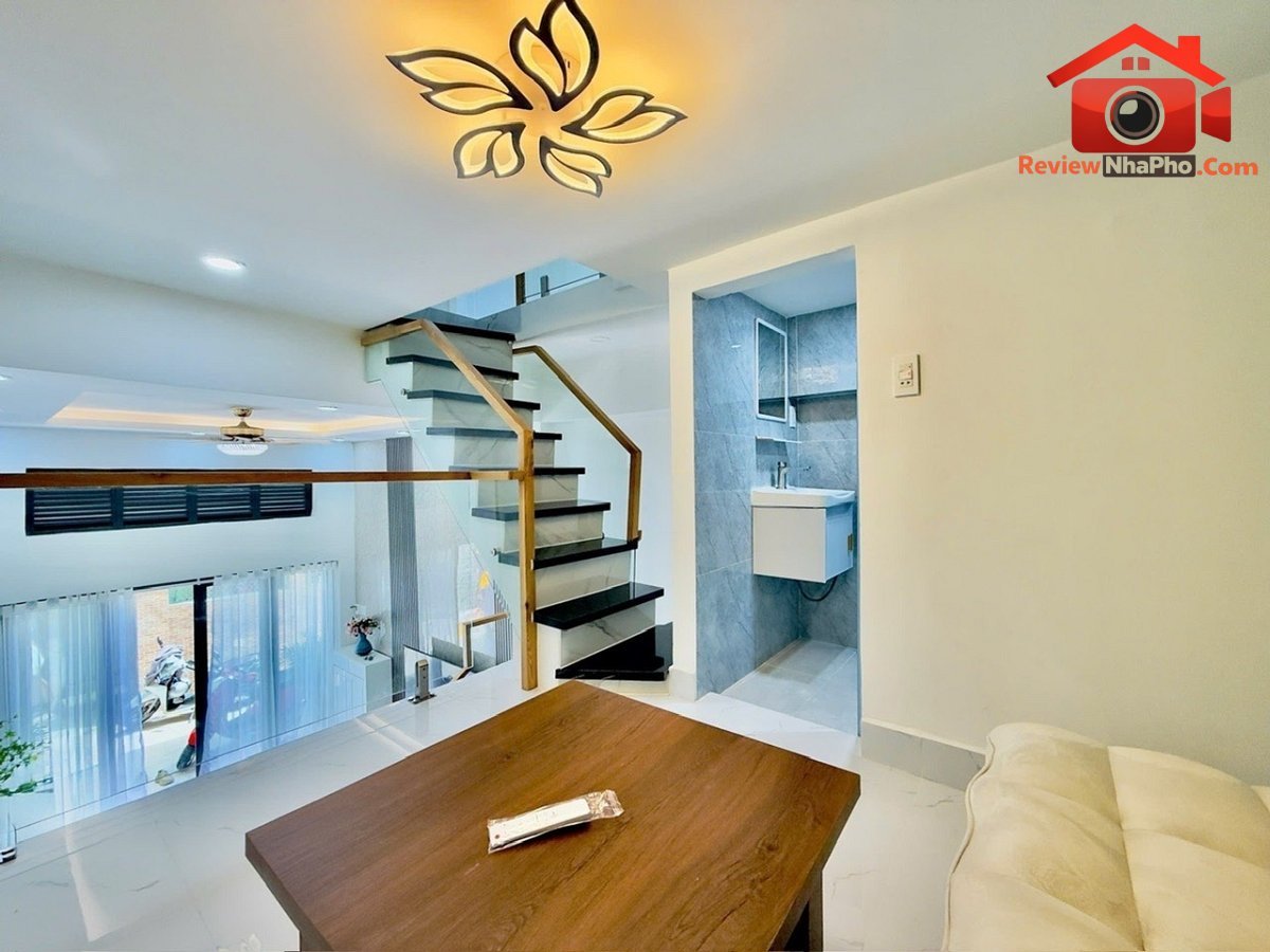 Nhỉnh 6 tỷ – 40m ra mặt tiền nguyễn trọng tuyển – hẻm 4m – 3pn – 32m2 Bán nhà đất Đường Nguyễn Trọng Tuyển – Phường cũ 13 Quận Tân Bình – Phường mới 13 – Thành phố Hồ Chí Minh