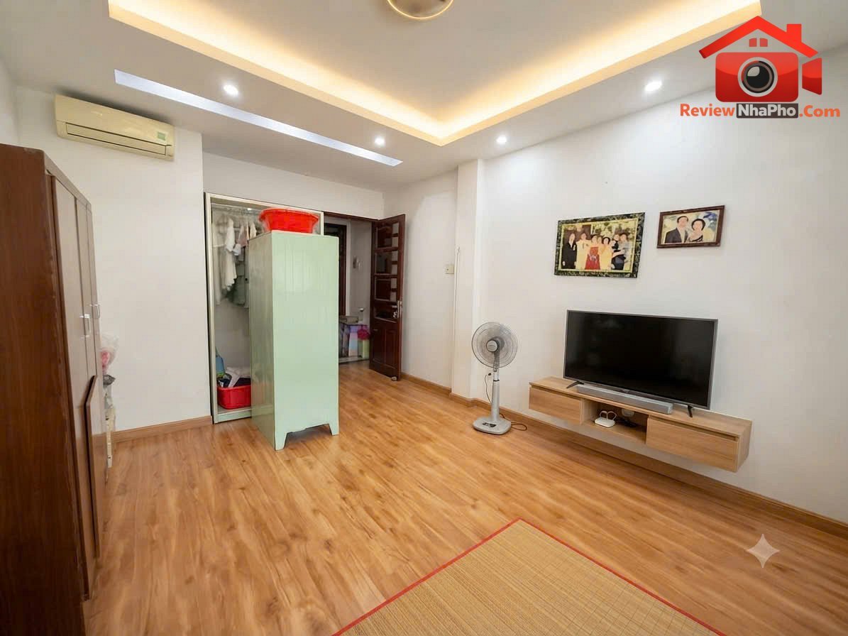 Chủ nhiệt bán nhà mặt tiền tân phú ngay lũy bán bích 55m2 nhỉnh 10 tỷ thương lượng – Bán nhà đất Đường Huỳnh Thiện Lộc – Phường cũ Hòa Thạnh Quận Tân Phú – Phường mới Hòa Thạnh – Thành phố Hồ Chí Minh