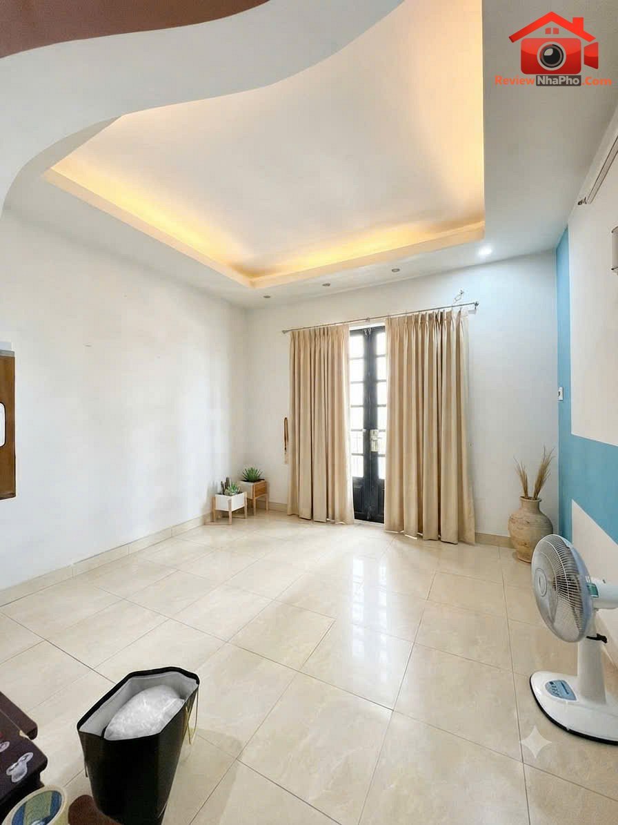 Chủ nhiệt bán nhà mặt tiền tân phú ngay lũy bán bích 55m2 nhỉnh 10 tỷ thương lượng – Bán nhà đất Đường Huỳnh Thiện Lộc – Phường cũ Hòa Thạnh Quận Tân Phú – Phường mới Hòa Thạnh – Thành phố Hồ Chí Minh