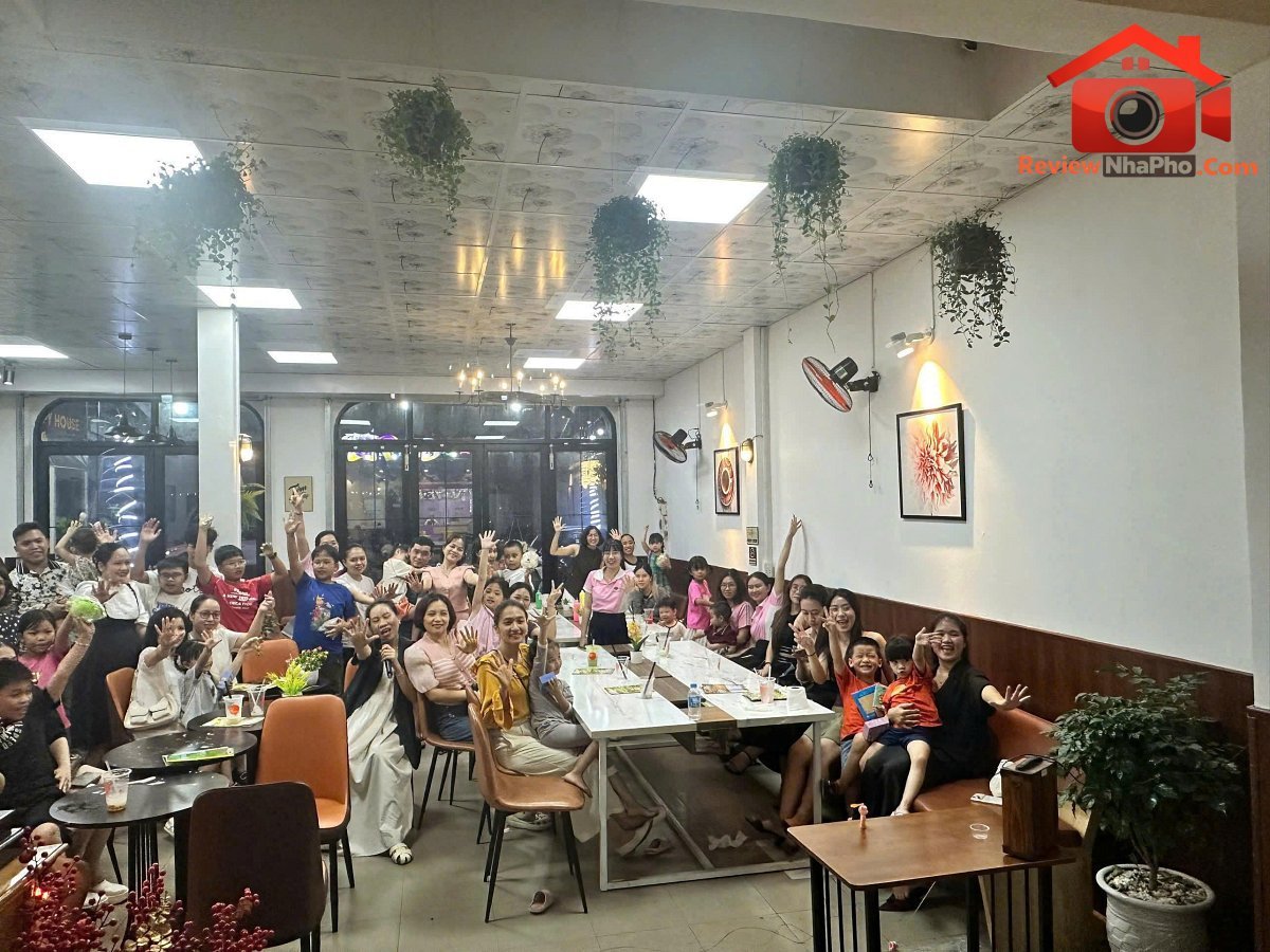 Chính chủ sang nhượng quán cafe/workspace/workshop mặt tiền phan đăng lưu, phường hòa cường nam – Đường Phan Đăng Lưu – Phường cũ Hòa Cường Nam Quận Hải Châu – Phường mới Hòa Cường Bắc – Thành phố Đà Nẵng 187m2 395 triệu