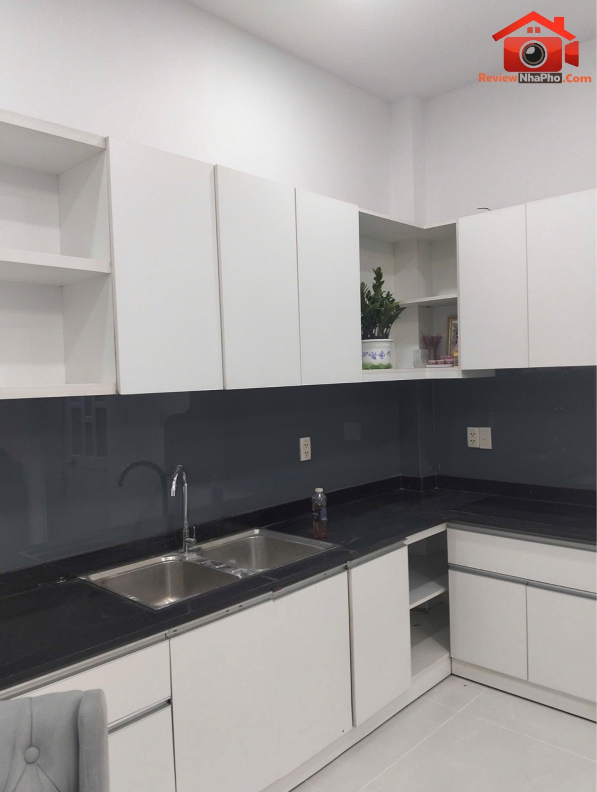 Nhà 3 tầng kiên cố, 45m2, hẻm đẹp thông phù hợp mu… – Bán nhà trong ngõ, hẻm Quận Tân Phú – TP Hồ Chí Minh giá 3 – 5 tỷ
