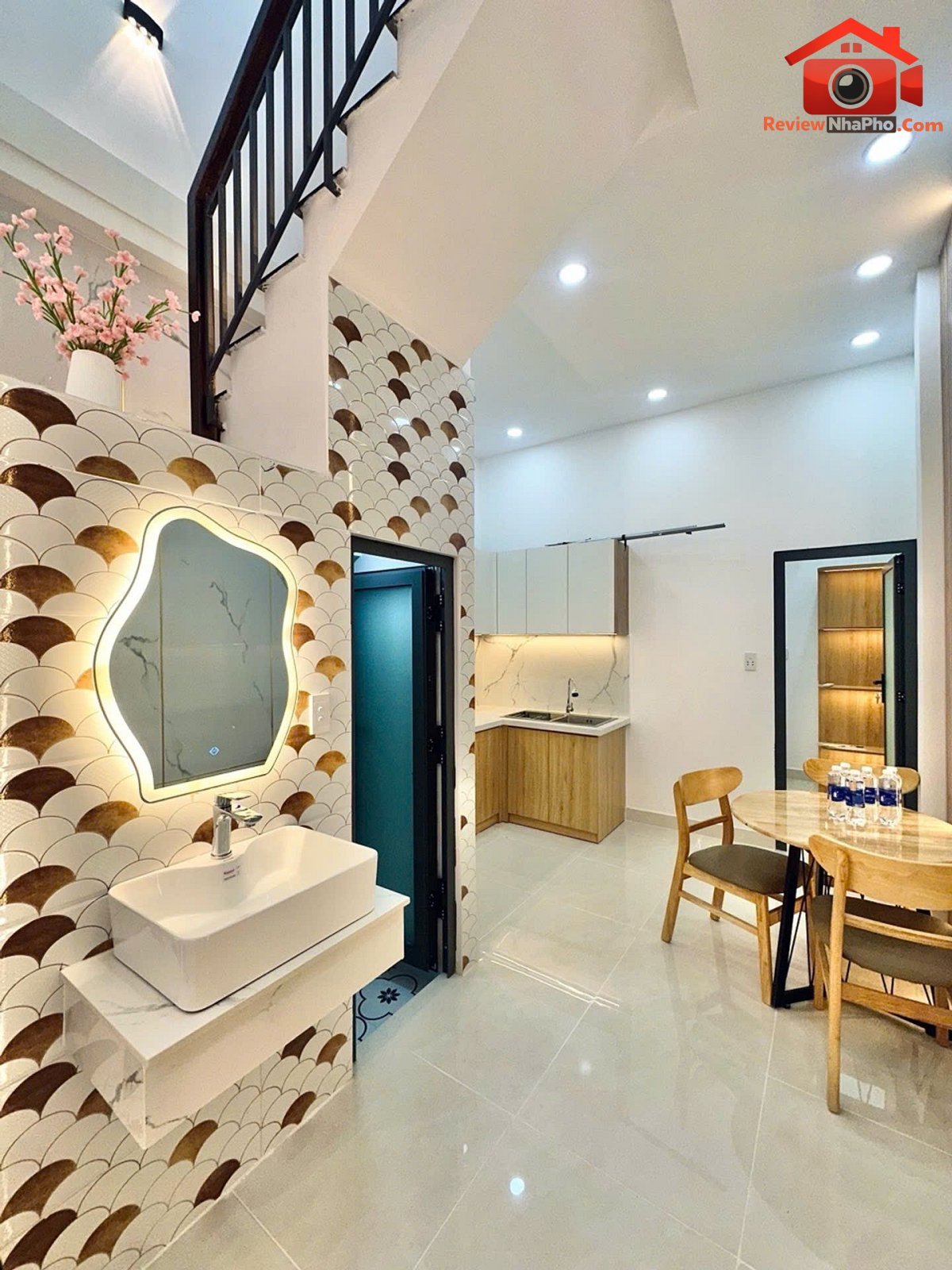 Nhà mới đẹp full nội thất – sát vách sân bay – chỉ 5.48 tỷ – Đường 1 – Phường 15 – Quận Tân Bình – Thành phố Hồ Chí Minh