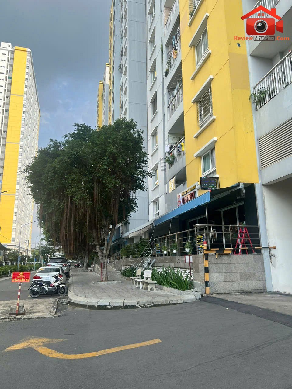 Chính chủ bán shophouse ngay chung cư carina plaza… – Bán nhà mặt phố Quận 6 – TP Hồ Chí Minh giá 7 – 10 tỷ