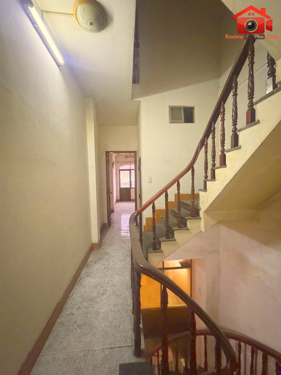 T2411 kinh doanh ế ẩm đổi về mặt tiền chợ an nhơn ngay – Đường Lê Đức Thọ – Phường cũ 6 Quận 1 – Phường mới 6 – Thành phố Hồ Chí Minh – Diện tích 81m2 – Giá 11.9 tỷ
