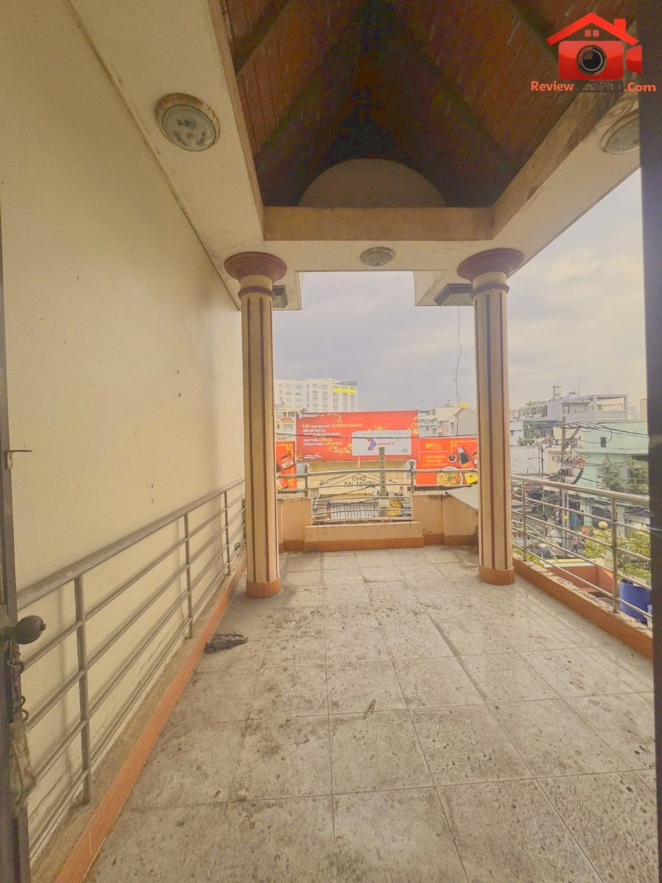 T2411 kinh doanh ế ẩm đổi về mặt tiền chợ an nhơn ngay – Đường Lê Đức Thọ – Phường cũ 6 Quận 1 – Phường mới 6 – Thành phố Hồ Chí Minh – Diện tích 81m2 – Giá 11.9 tỷ