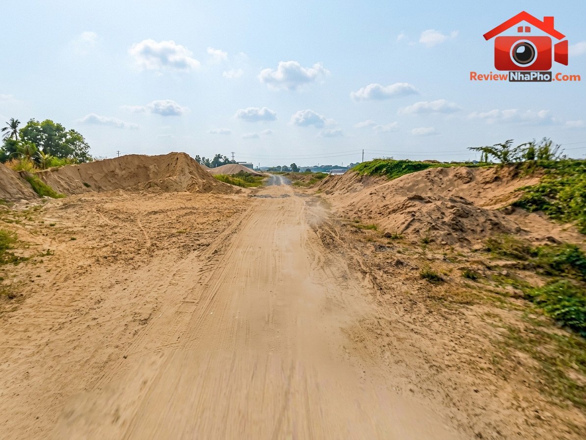 L2647 đất mặt tiền sông sài gòn, quận 12 diện tích 45364m2 giá 720 tỷ