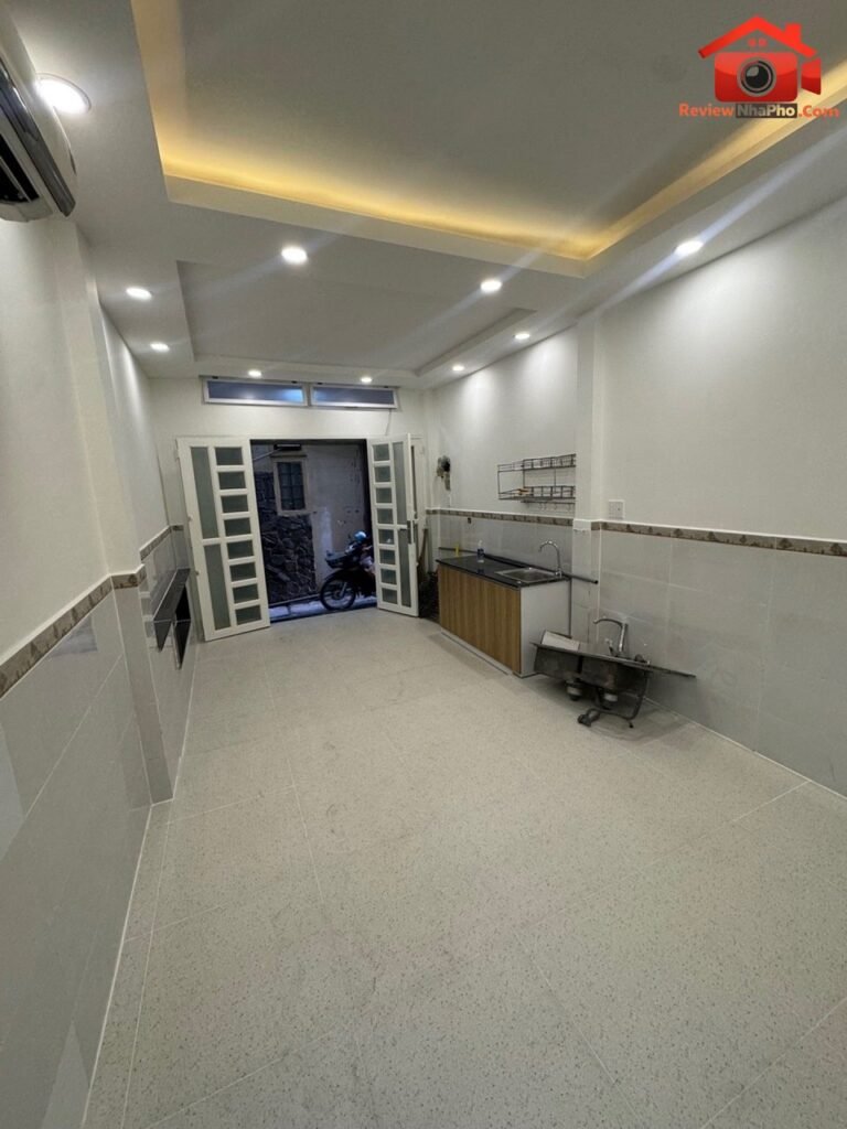 K2788 hiếm có nhà ngang 8.2m sát ngã tư hàng xanh, 2t mới chỉ 7.5 tỷ – Bán nhà đất Đường Xô Viết Nghệ Tĩnh – Phường cũ 21 Quận 1 – Phường mới 21 – Thành phố Hồ Chí Minh