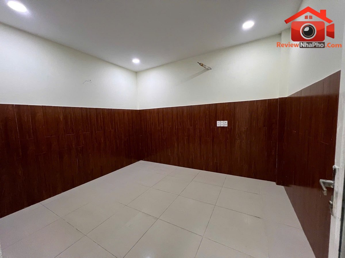 Nhà 2 tầng mới đẹp – ngang 6,6m hiếm, tiện í… – Bán nhà mặt phố Quận Thủ Đức – TP Hồ Chí Minh giá 5 – 7 tỷ