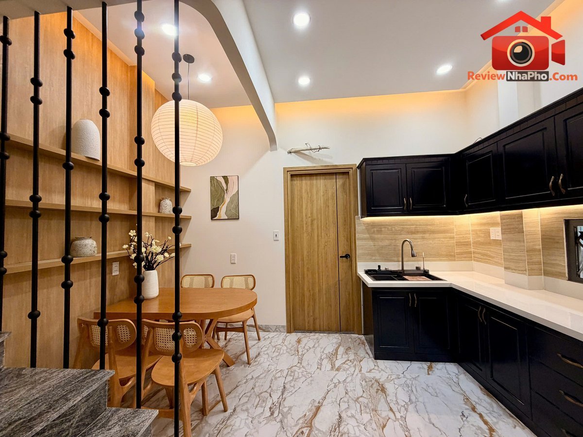 Nhà mới sang trọng mặt tiền chính Hưng Phú P8Q8 45… – Bán nhà mặt phố Quận 8 – TP Hồ Chí Minh giá 10 – 15 tỷ
