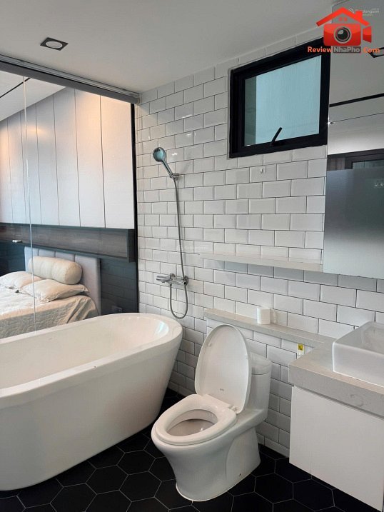 Chính chủ cần bán gấp Duplex hiếm tại Feliz En Vista – 103m2, giá 12.4 tỷ – Bán nhà đất Đường Phan Văn Đáng – Phường cũ Thạnh Mỹ Lợi Quận 2 – Phường mới Thạnh Mỹ Lợi – Thành phố Hồ Chí Minh