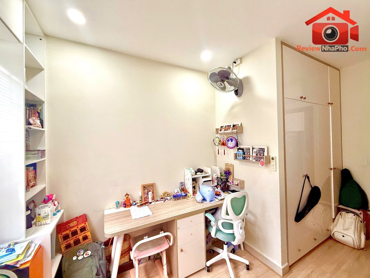 Bán căn hộ CC 3PN 2WC – Tầng cao tại D2B Topazelite Quận 8 – Thành phố Hồ Chí Minh – Diện tích 86m2 – Giá 5.1 tỷ