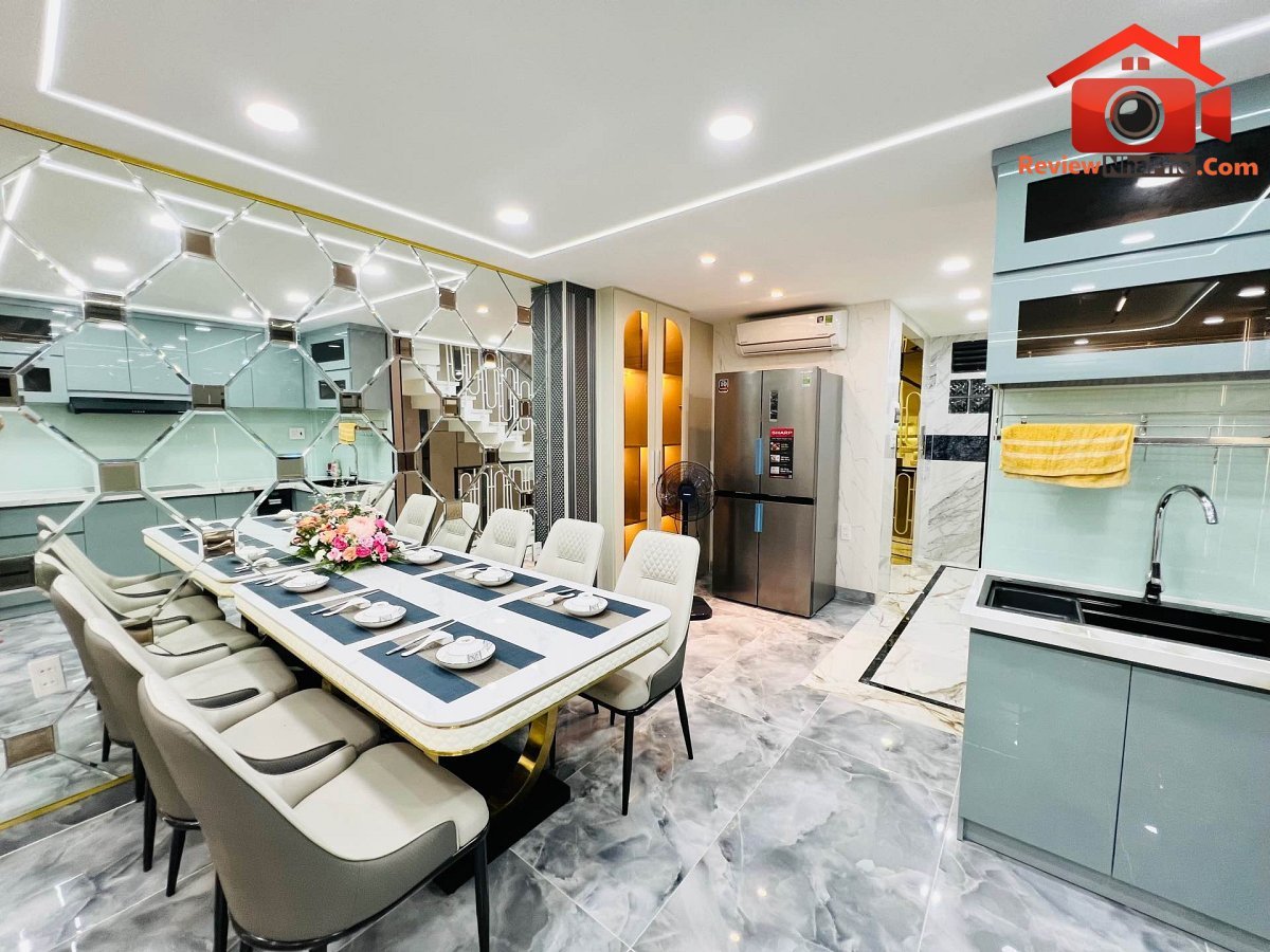 Nhà mới tinh 6 tầng hẽm xe hơi phong cách hiện đại có thang máy full nội thất gần công – Đường Nguyễn Văn Khối – Quận 15 – Thành phố Hồ Chí Minh – Diện tích 53m2 – Giá 8.5 tỷ
