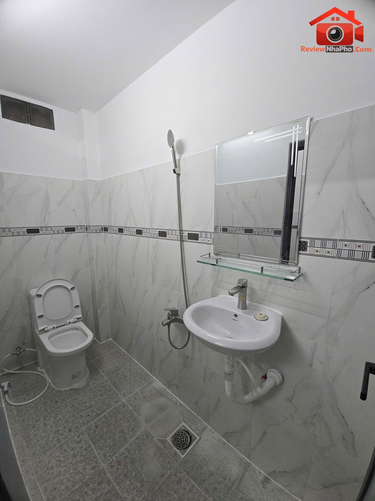 Hàng hiếm Lê Văn Quới Bình Tân 40m2 5.18 tỷ –… – Bán nhà mặt phố Quận Bình Tân – TP Hồ Chí Minh giá 5 – 7 tỷ
