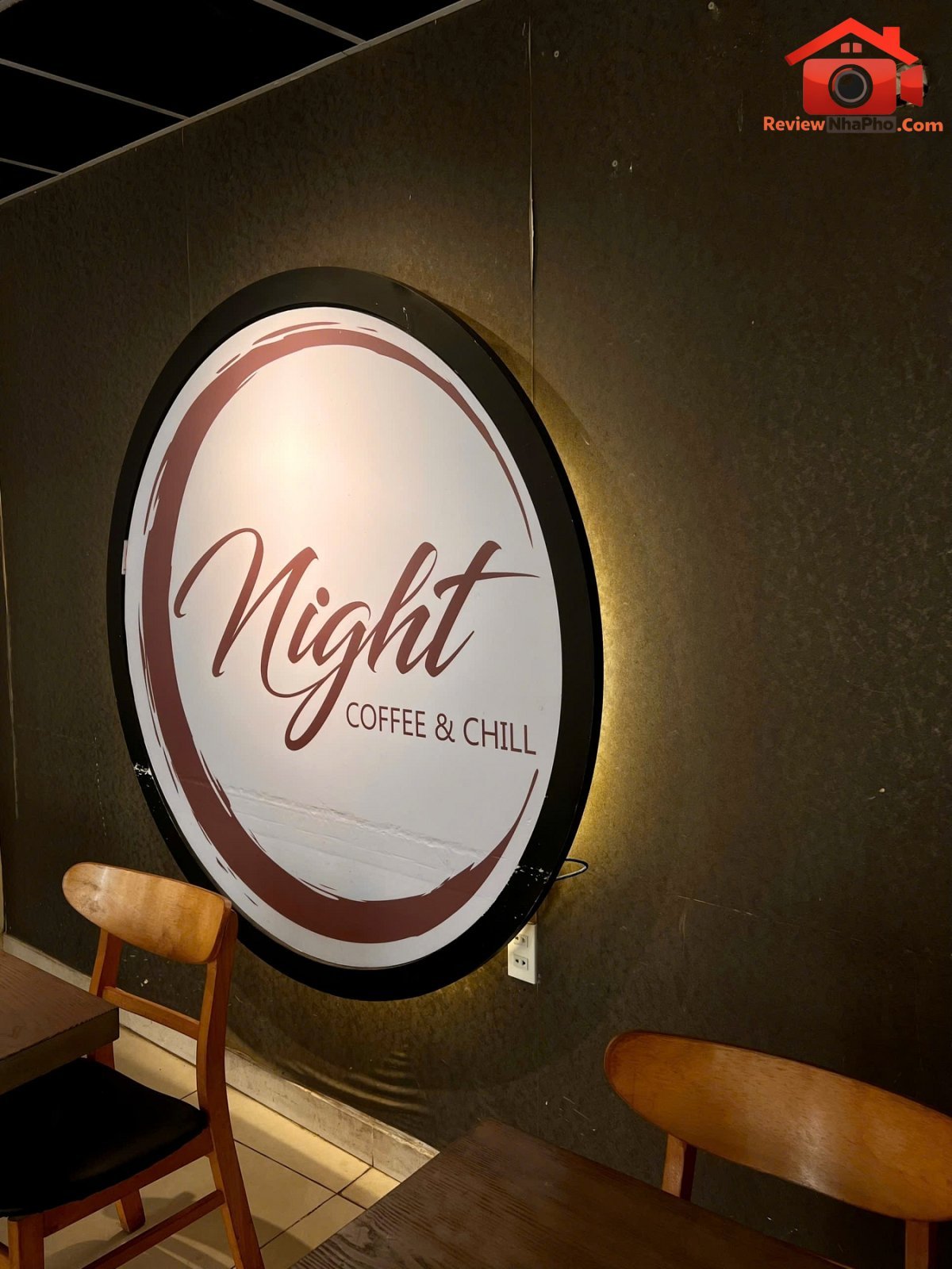 Chính chủ cần sang quán night – coffee chill tại phường gia định – Đường Nguyễn Văn Đậu – Quận Bình Thạnh – Thành phố Hồ Chí Minh – Diện tích 250m2 – Giá 1.2 tỷ