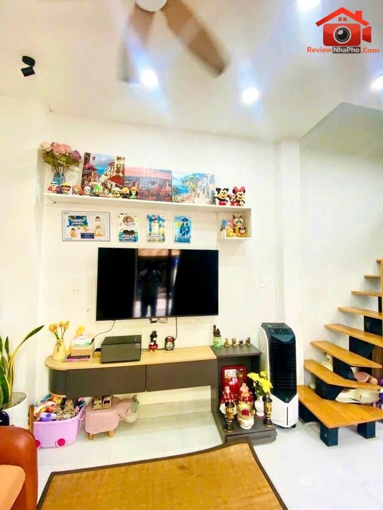 Nhà 2 tầng căn góc – HẺM XE HƠI đường 8 Linh Xuân – Phường cũ Linh Xuân Quận Thủ Đức – Phường mới Linh Xuân – Thành phố Hồ Chí Minh 40m2 3.75 tỷ
