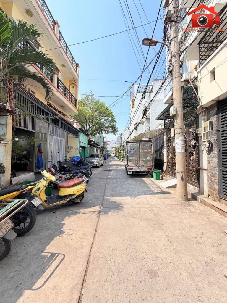 Nhà bình tân hẻm 8m – 72m2 – 3 tầng btct – chỉ nhỉnh 6 tỷ Bán nhà đất Đường Mã Lò – Phường cũ Bình Trị Đông Quận Bình Tân – Phường mới Bình Trị Đông – Thành phố Hồ Chí Minh