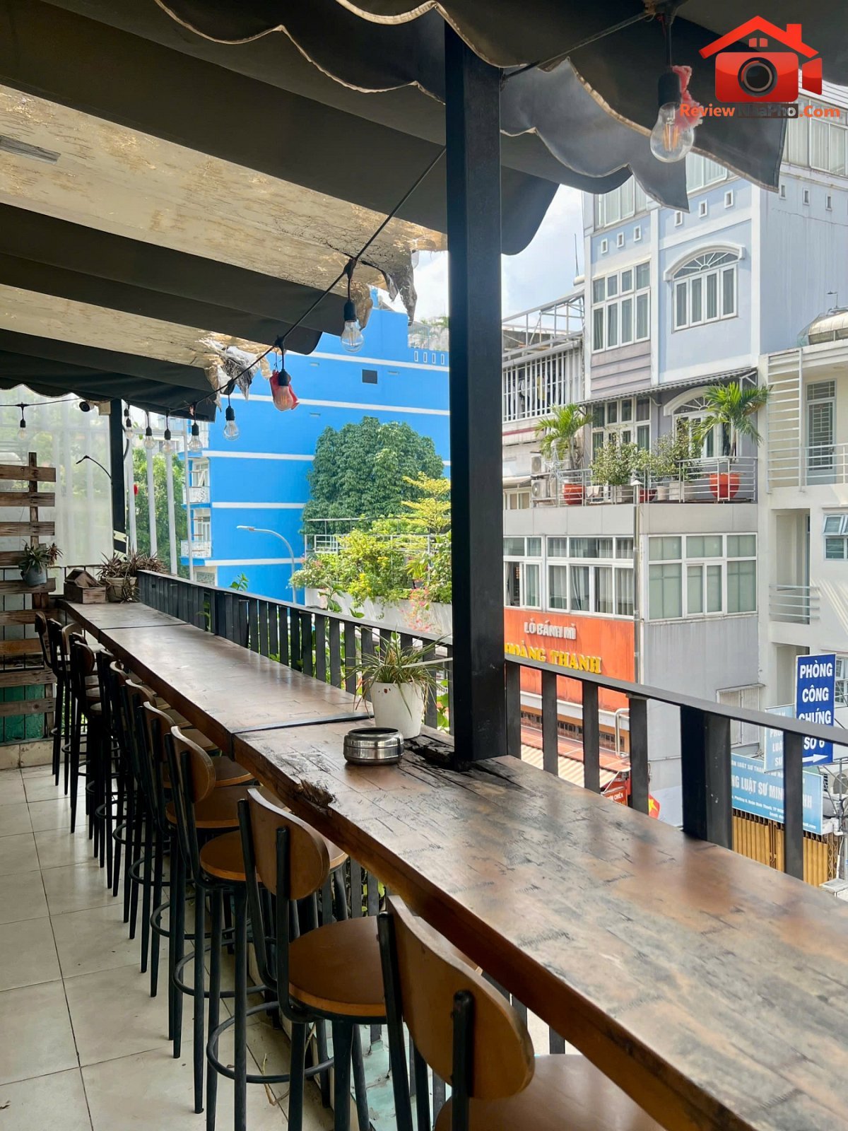 Chính chủ cần sang quán night – coffee chill tại phường gia định – Đường Nguyễn Văn Đậu – Quận Bình Thạnh – Thành phố Hồ Chí Minh – Diện tích 250m2 – Giá 1.2 tỷ
