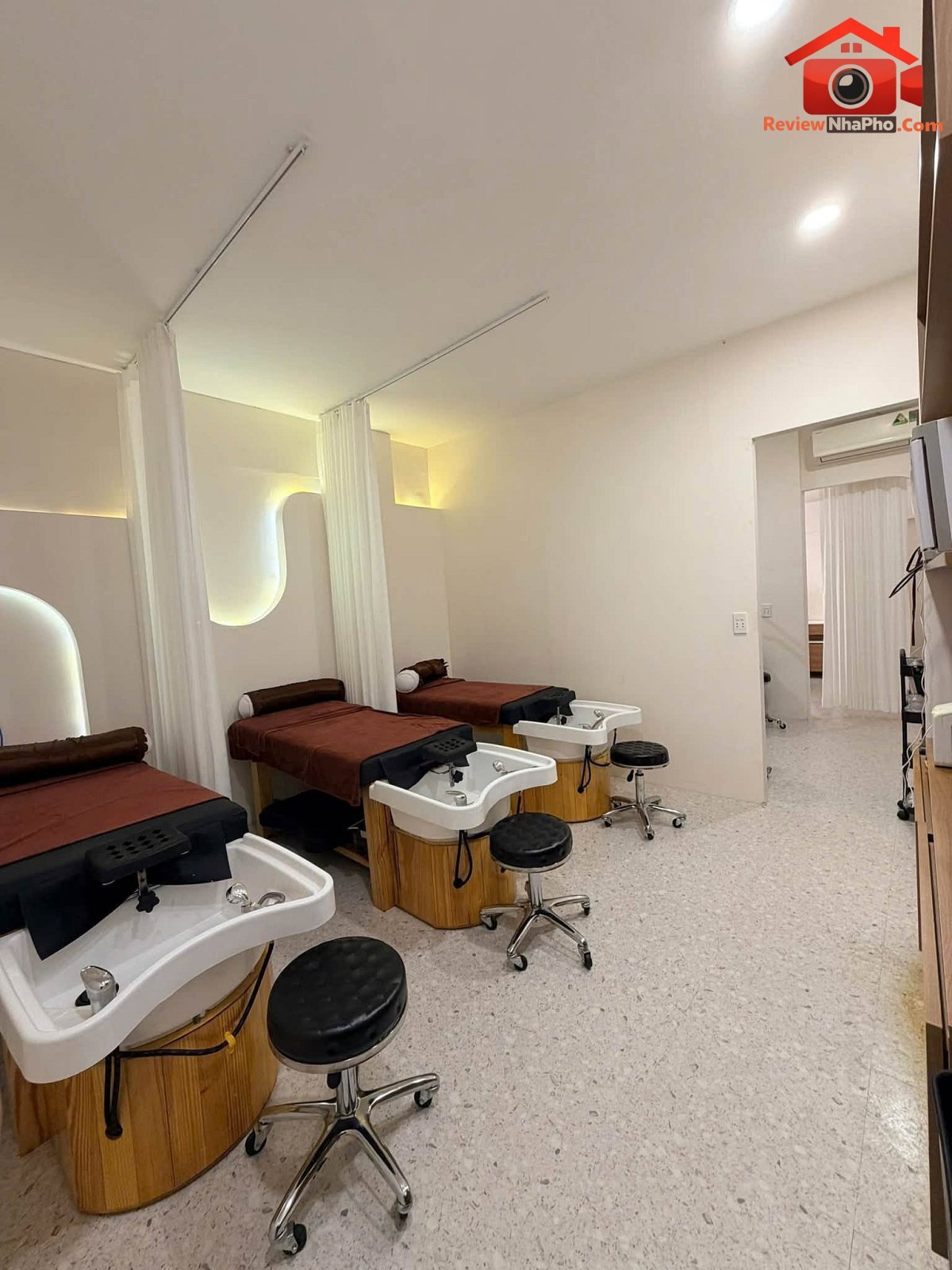 Tìm mặt bằng spa/ nhà thuốc, căn góc hai mặt tiền, đường tùng thiện vương, giáp quận 5 – Bán nhà đất Đường Tùng Thiện Vương – Phường cũ 11 – Phường mới 11 – Thành phố Hồ Chí Minh 190m2 – 13.5 tỷ