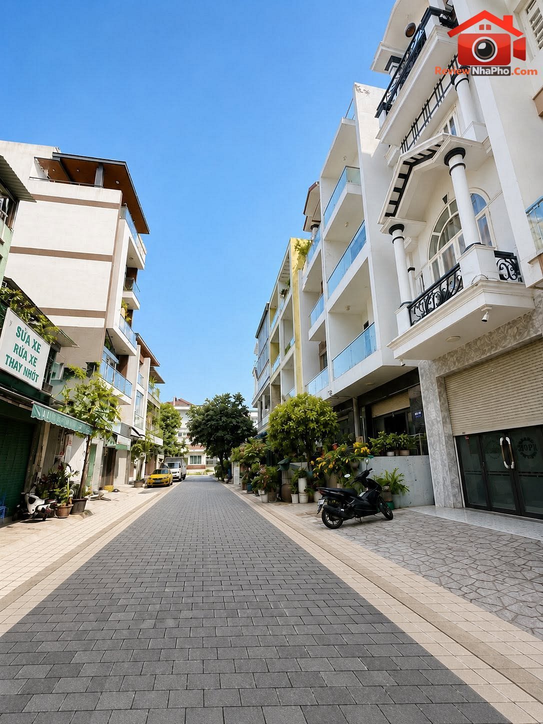 Siêu phẩm hoà bình – giáp đầm sen – hxh 3 tầng đẹp lung linh – full nội thất chỉ 7.3 tỷ – Đường Hòa Bình – Phường cũ Phú Thạnh – Quận Tân Phú – Thành phố Hồ Chí Minh
