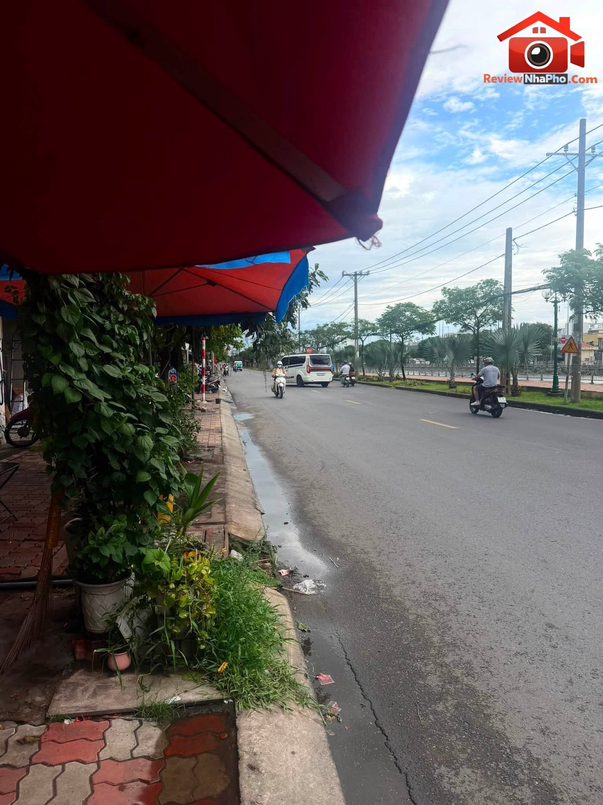 Chính chủ cần sang nhượng lại quán cà phê Đường Bến Bình Đông – Phường cũ 14 Quận 8 – Thành phố Hồ Chí Minh diện tích 39m2 giá 80000000