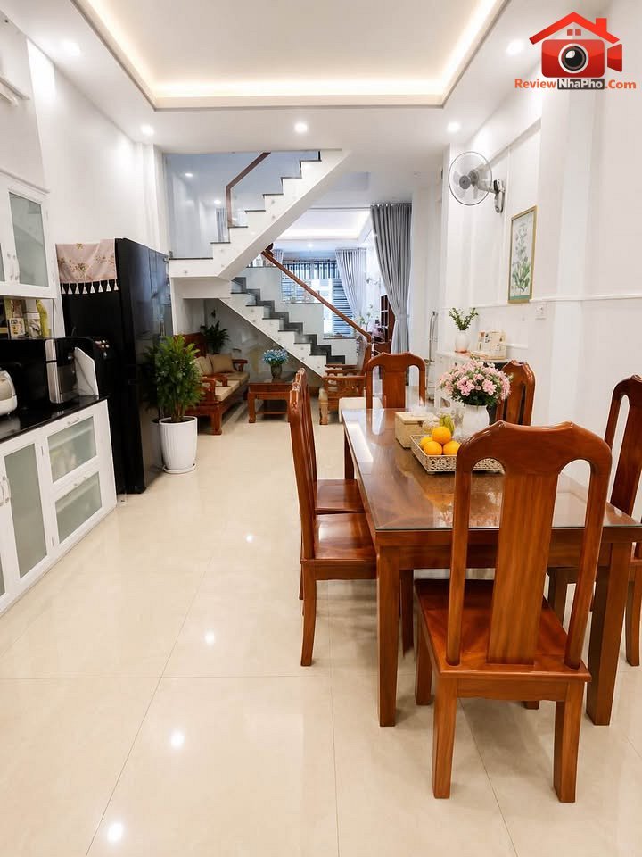 Bán nhà đất Đường Lê Thúc Hoạch – Phường cũ … – Bán nhà mặt phố Thị xã Phú Thọ – Phú Thọ giá 7 – 10 tỷ