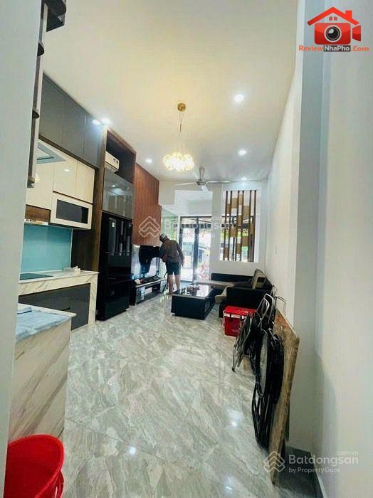 Mặt tiền kinh doanh âu dương lân – Phường cũ Chánh Hưng Quận 8 – Phường mới Chánh Hưng – Thành phố Hồ Chí Minh diện tích 35m2 giá 9.5 tỷ