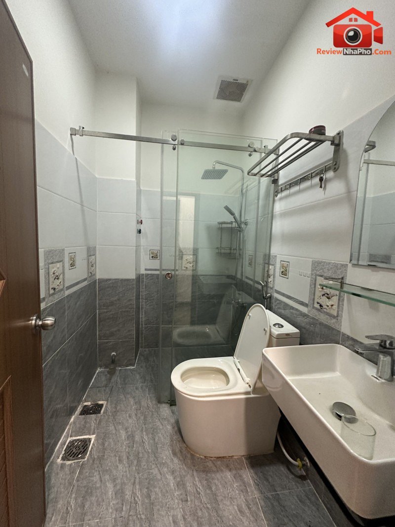 Nhà đẹp giá tốt Bình Tân 52m2 5.95 tỷ – Bán … – Bán nhà mặt phố Quận Bình Tân – TP Hồ Chí Minh giá 5 – 7 tỷ