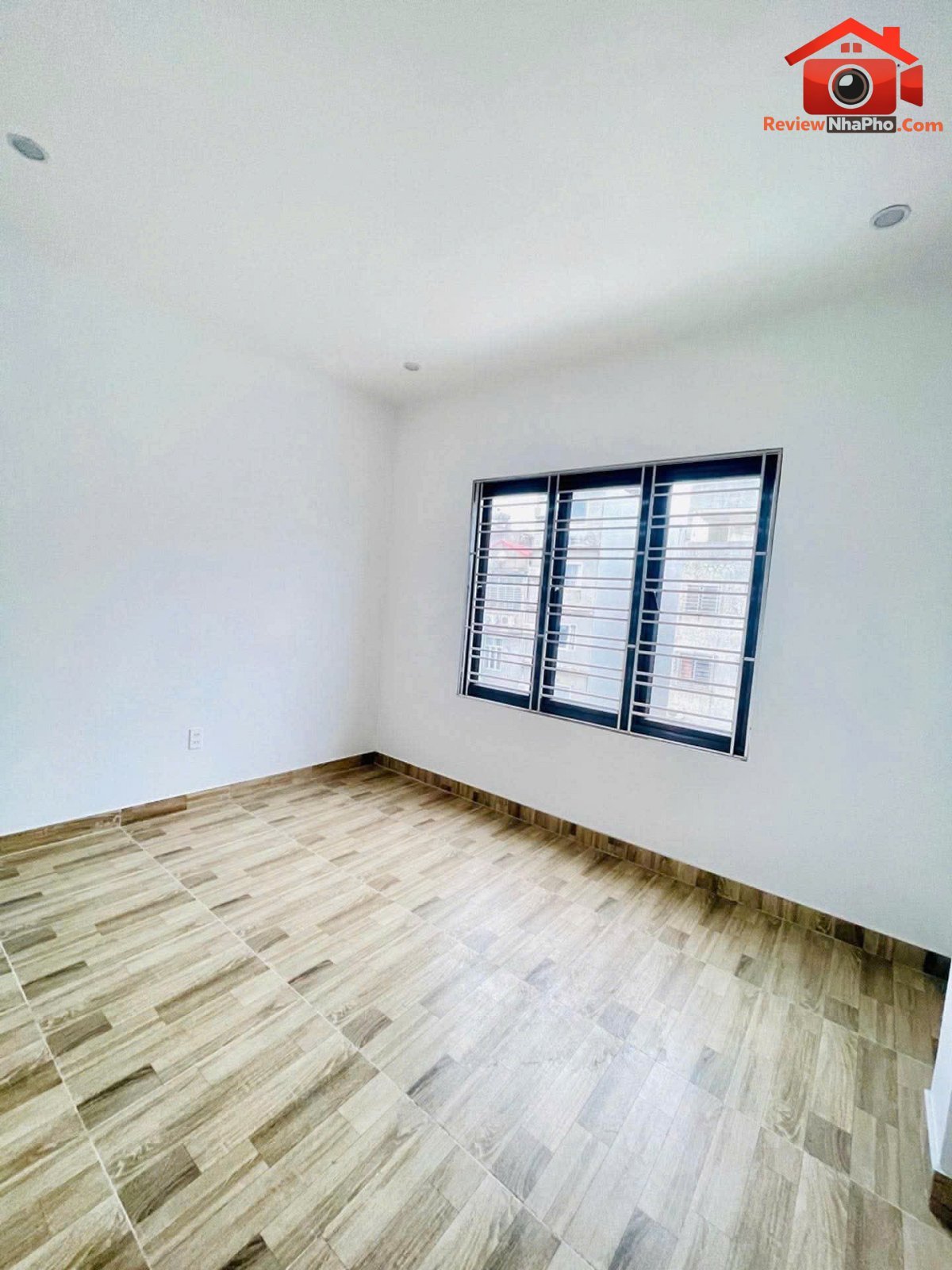Bán nhà đất Đường 10 – Phường cũ Hòa An Quận Hải Châu – Phường mới Hòa An – Thành phố Đà Nẵng diện tích 40m2 giá 9 tỷ