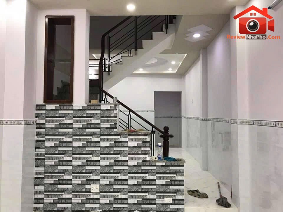 Chính Chủ Bán Gấp Nhà Mặt Tiền Đường 12m Quận 12 đang Cho Thuê Kinh Doanh Spa 89m2 8.9 tỷ