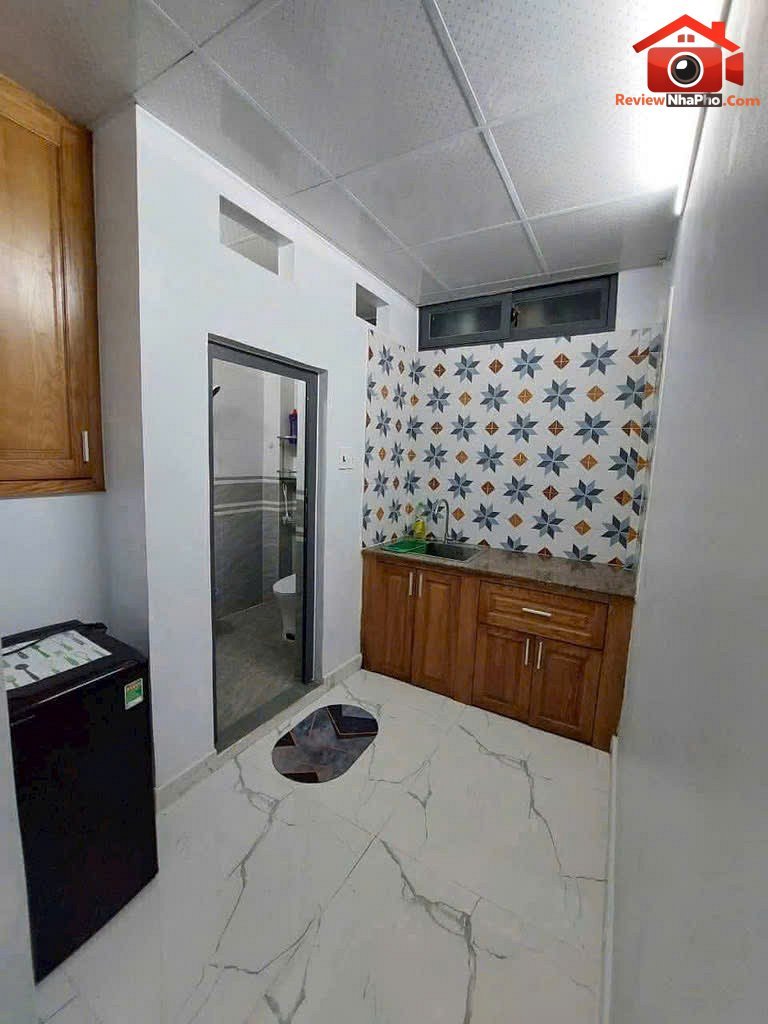 Nhà rẻ quận 11, Lê Thị Bạch Cát, gần Lê Đại Hành, diện tích 31m2, giá 1.9 tỷ