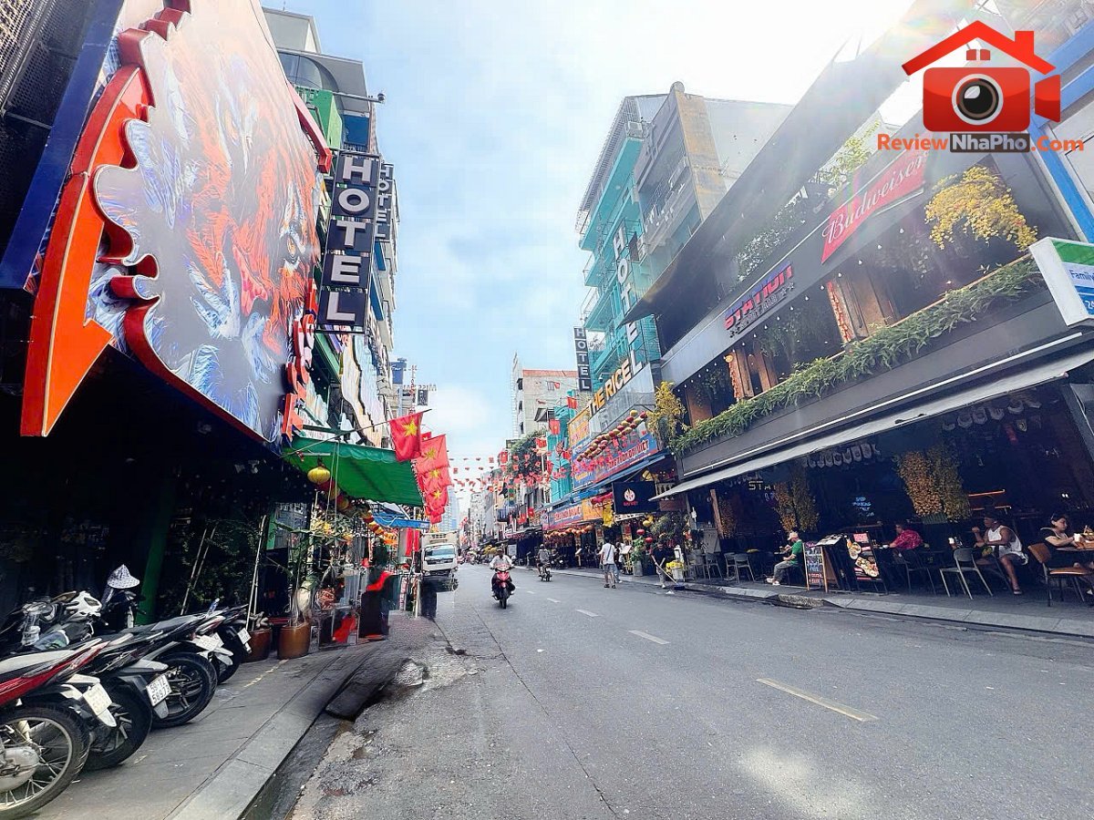 Bán nhà đất Đường Bùi Viện – Phường cũ Phạm Ngũ Lão Quận 1 – Phường mới Phạm Ngũ Lão – Thành phố Hồ Chí Minh Diện tích 65m2 Giá 55 tỷ