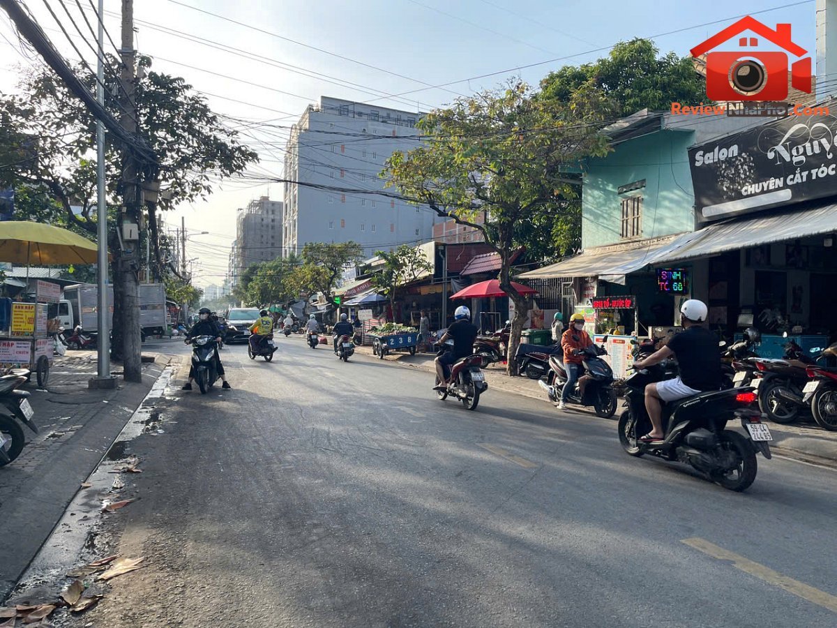 Đất Trống 12x34m Mặt Tiền chính Lý Phục Man Phường Bình Thuận Quận 7 – Bán nhà đất Đường Lý Phục Man – Phường cũ Bình Thuận – Phường mới Tân Thuận – Thành phố Hồ Chí Minh 404m2 72 tỷ