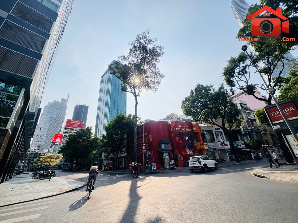 Chính chủ bán siêu phẩm thương hiệu mặt tiền Đường Hồ Tùng Mậu – Phường Bến Nghé Quận 1 – Thành phố Hồ Chí Minh – Diện tích 67m2 – Giá 92 tỷ