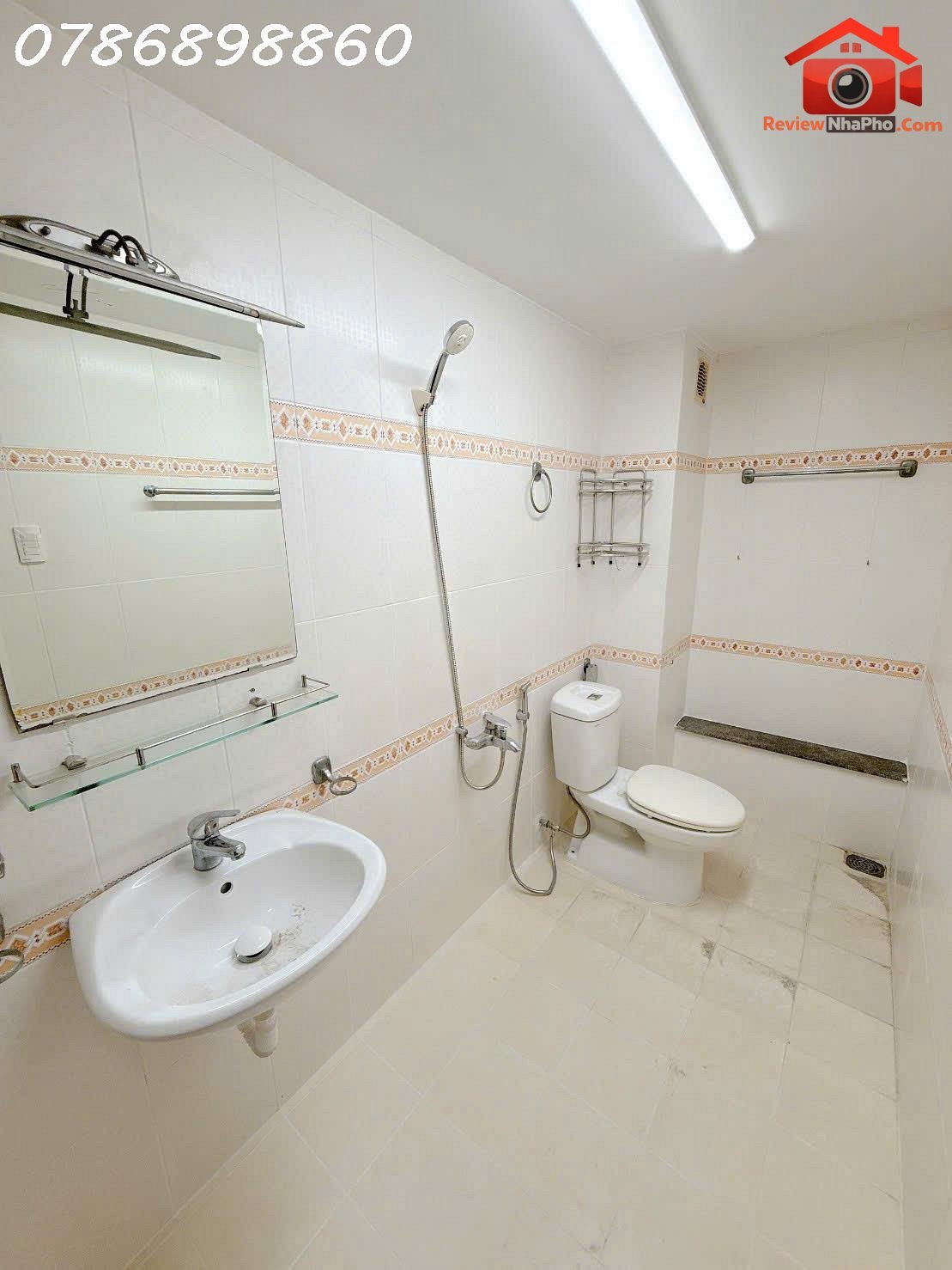 nhà góc 2 mặt tiền vị trí cực đẹp ngay trung tâm quận 7 – Đường nguyễn thị thập – Phường cũ Tân Phong – Phường mới Tân Phong – Thành phố Hồ Chí Minh – Diện tích 490m2 – Giá 9.6 tỷ
