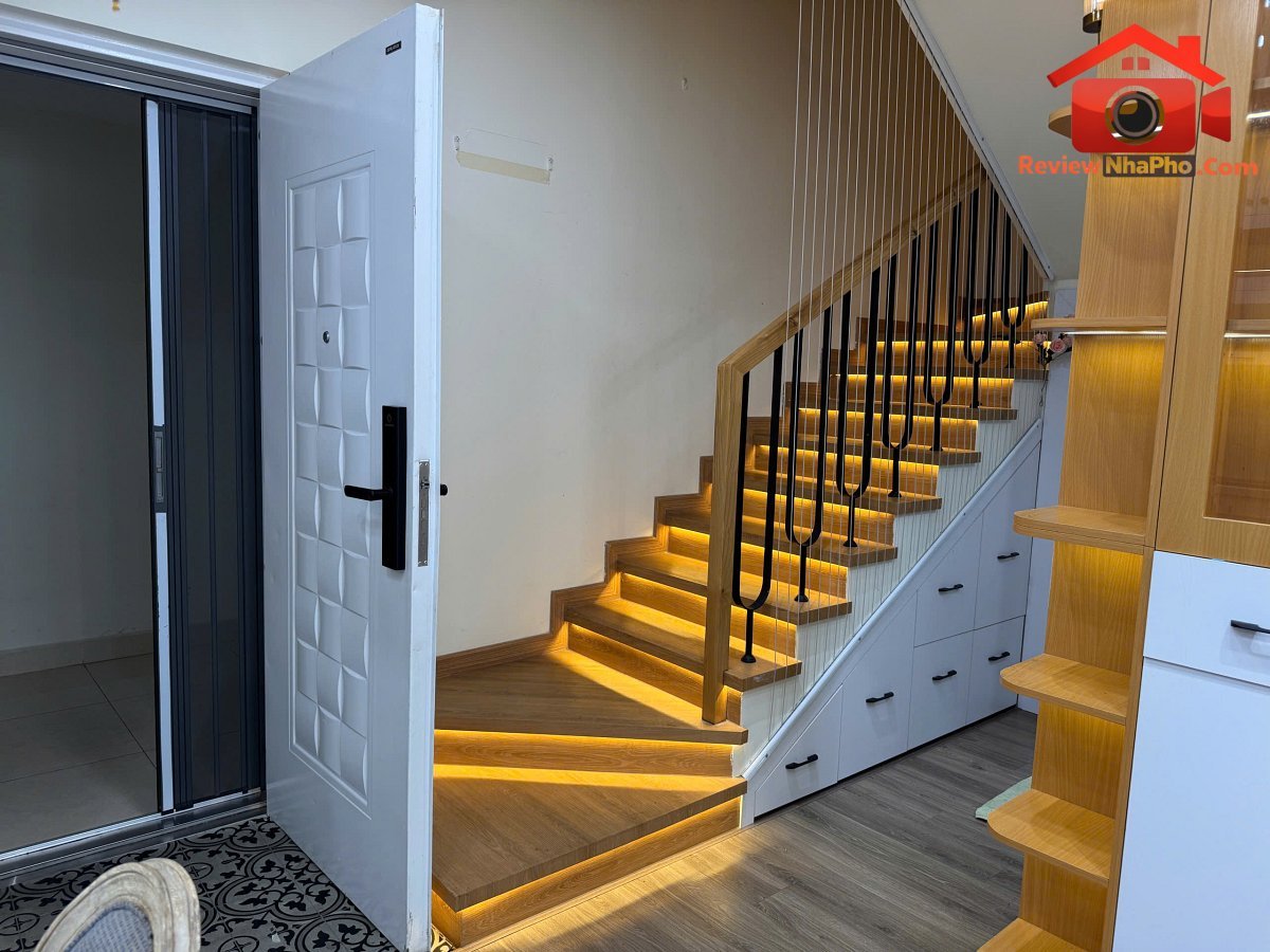 Cần bán căn hộ chung cư Dream Home Palace Duplex – Đường DREAM HOME RIVESIDE – Phường cũ Quận 8 – Phường mới Quận 8 – Thành phố Hồ Chí Minh – Diện tích 129m2 – Giá 4.5 tỷ