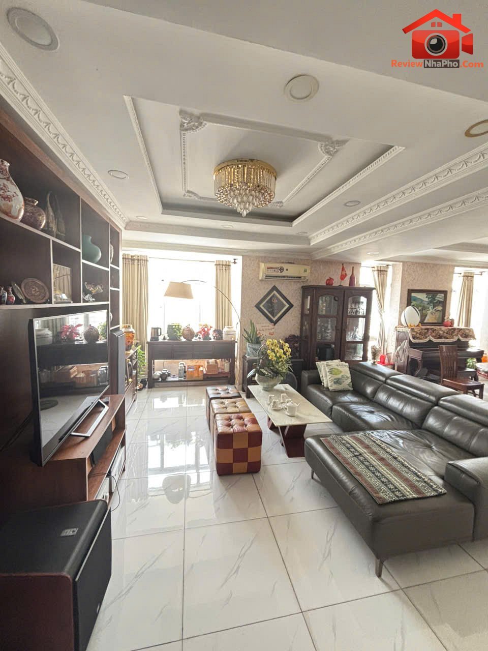 Cần bán gấp Penthouse chung cư Skygaden 3 – Phường cũ Tân Phong Quận 7 – Phường mới Tân Phong – Thành phố Hồ Chí Minh diện tích 135m2 giá 13500000000