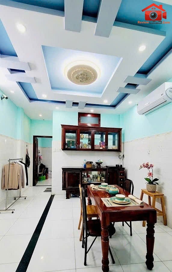 Bán nhà đất Đường Lạc Long Quân – Phường cũ 8 Quận Tân Bình – Phường mới Tân Hòa – Thành phố Hồ Chí Minh 56 m2 8.15 tỷ