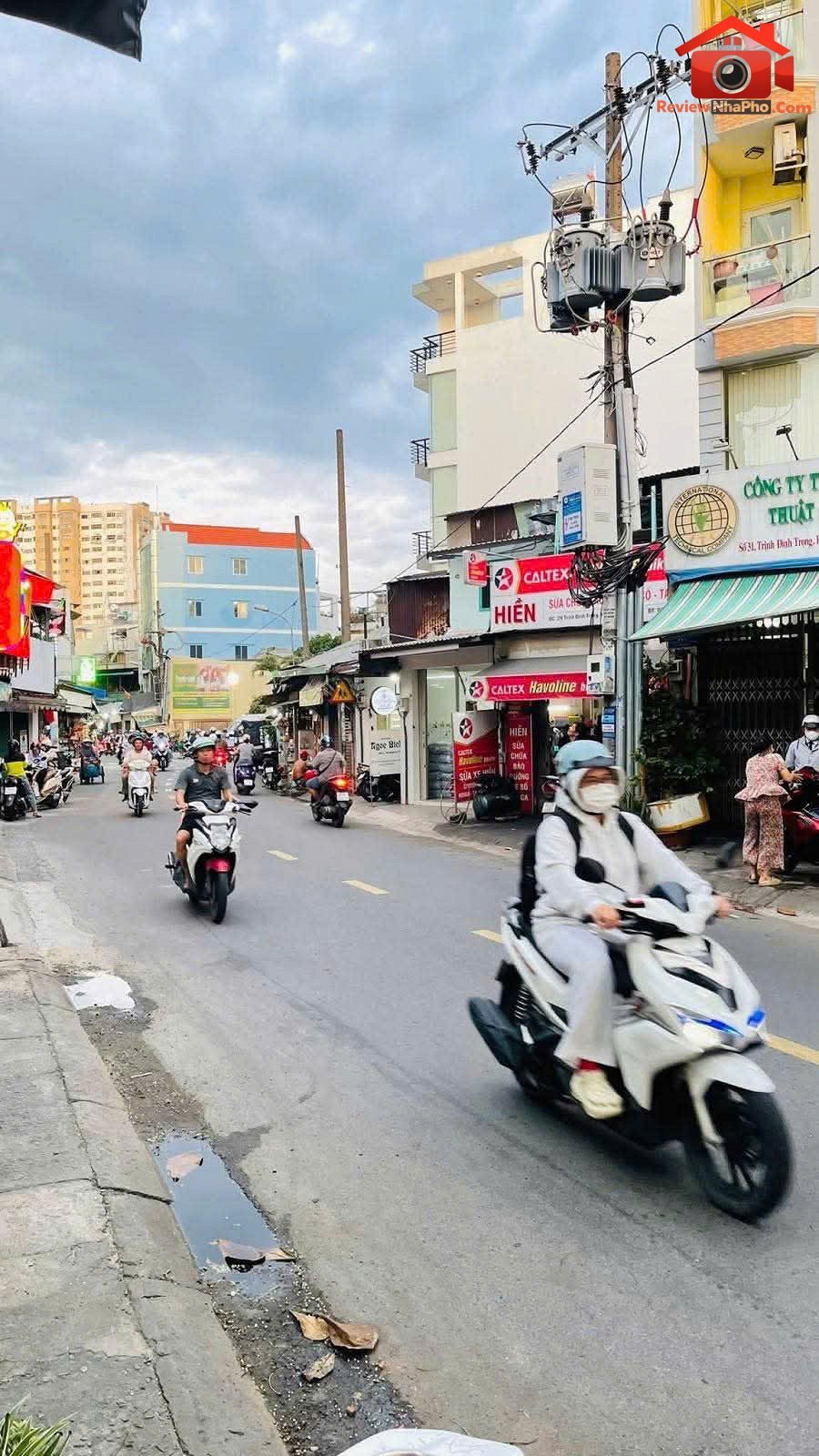Bán nhà đất Đường Nguyễn Công Hoan – Phường cũ 7 Quận Phú Nhuận – Phường mới 7 – Thành phố Hồ Chí Minh 135m2 18.9 tỷ