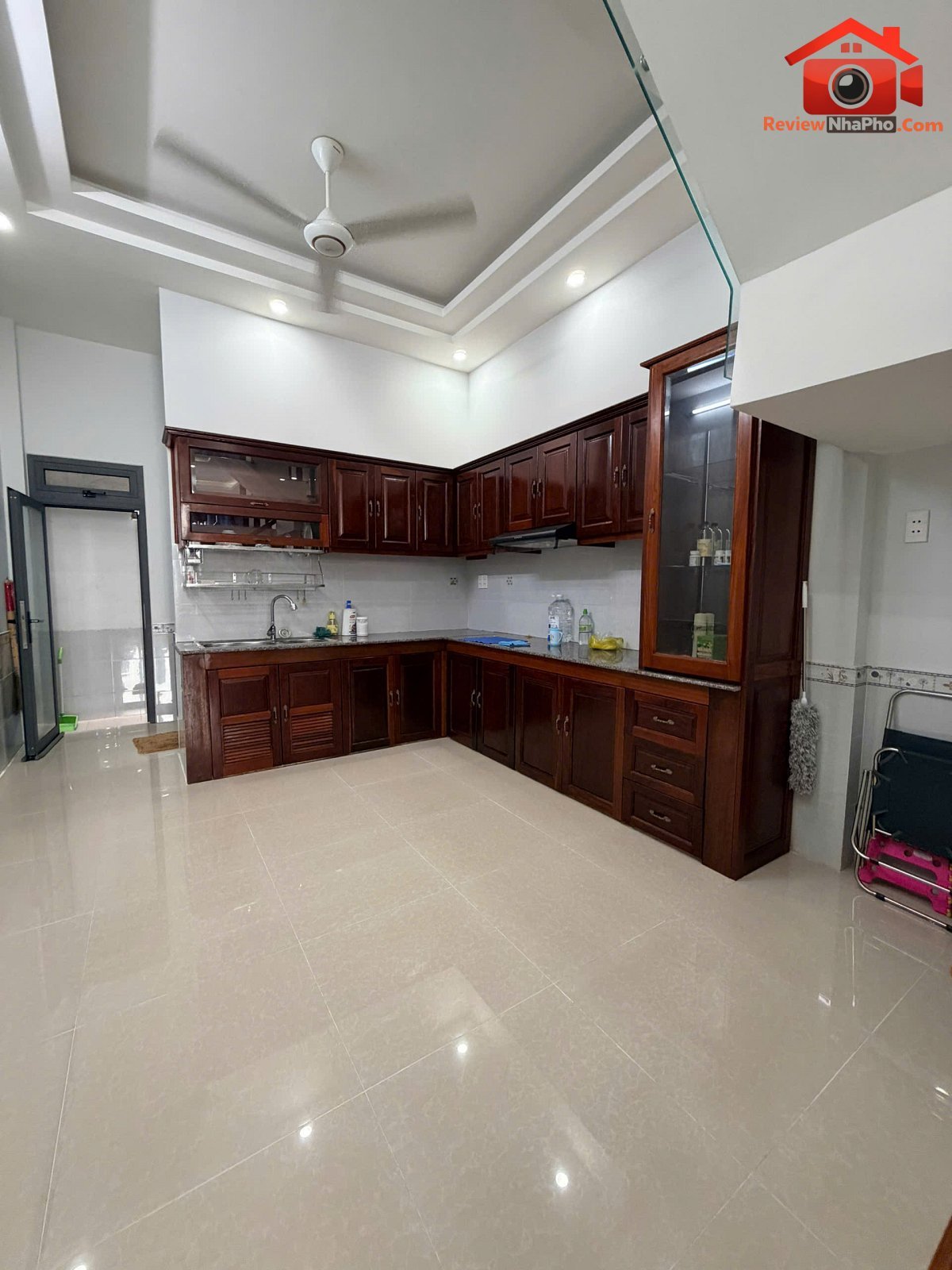 Chủ gửi bán 2 căn nhà kế công viên Thiên Phước – Phường cũ Tân Sơn Nhất Quận Tân Bình – Phường mới Tân Sơn Nhì – Thành phố Hồ Chí Minh diện tích 60m2 giá 7.2 tỷ