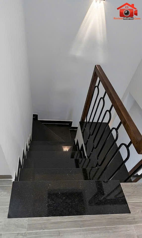 Bán nhà đất Đường Lạc Long Quân – Phường cũ Bảy Hiền Quận Tân Bình – Phường mới Bảy Hiền – Thành phố Hồ Chí Minh 42 m2 6.4 tỷ
