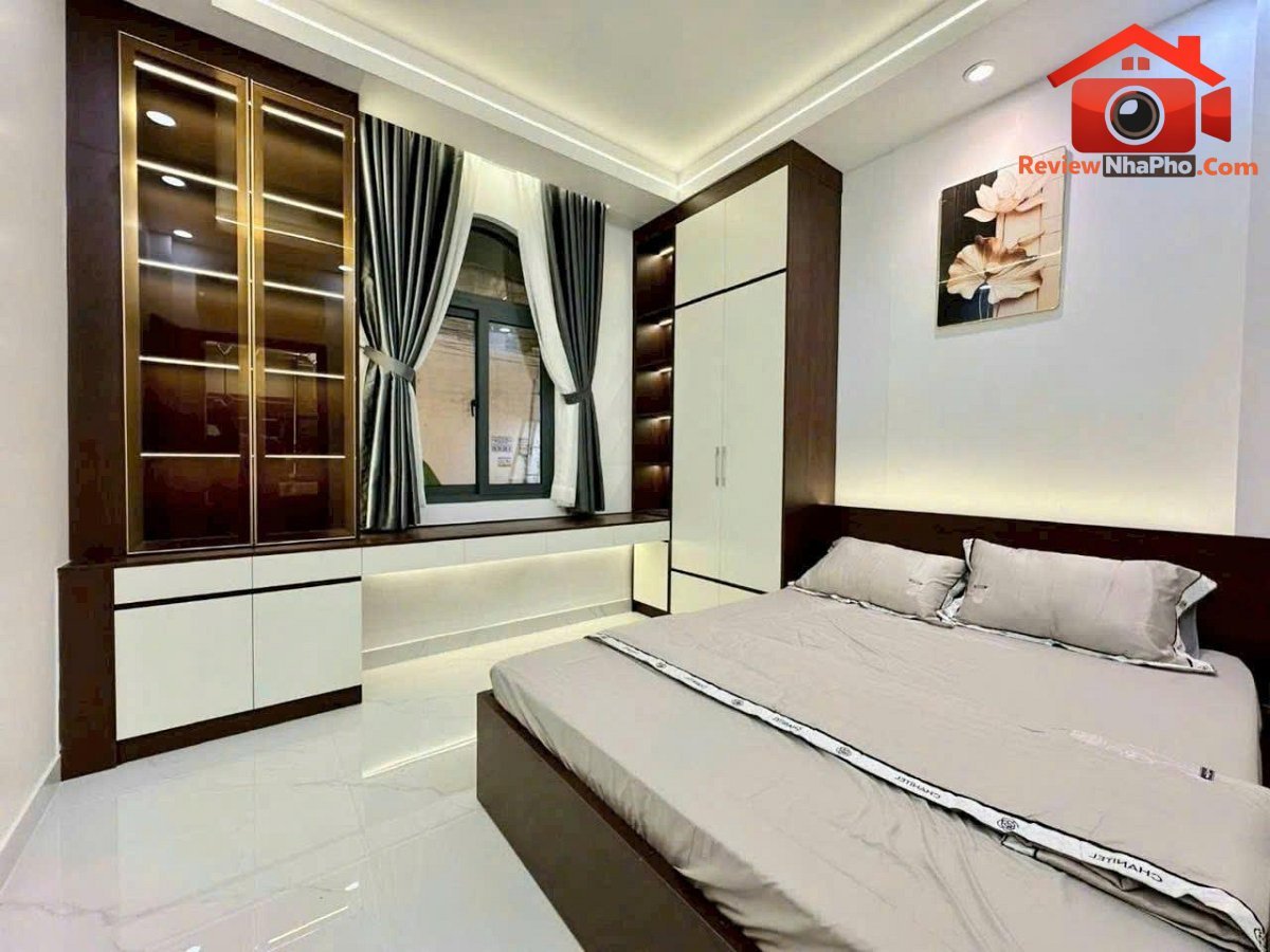 Nhà cạnh vincom, 50m2, đầy đủ nội thất, 5.95 tỷ – Bán nhà đất Đường huynh-tan-phat – Phường cũ Bình Thuận Quận 7 – Phường mới Bình Thuận – Thành phố Hồ Chí Minh