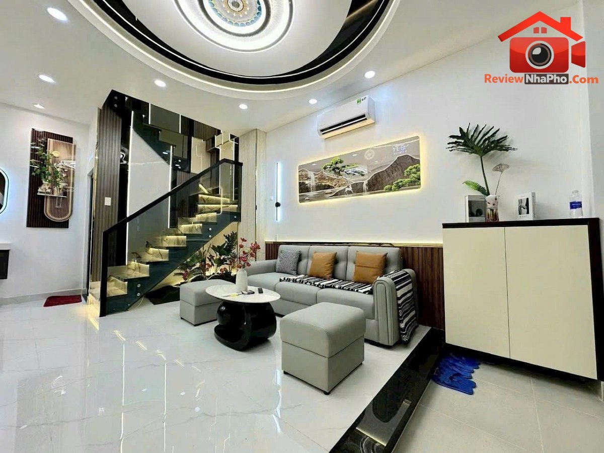 Nhà cạnh vincom, 50m2, đầy đủ nội thất, 5.95 tỷ – Bán nhà đất Đường huynh-tan-phat – Phường cũ Bình Thuận Quận 7 – Phường mới Bình Thuận – Thành phố Hồ Chí Minh