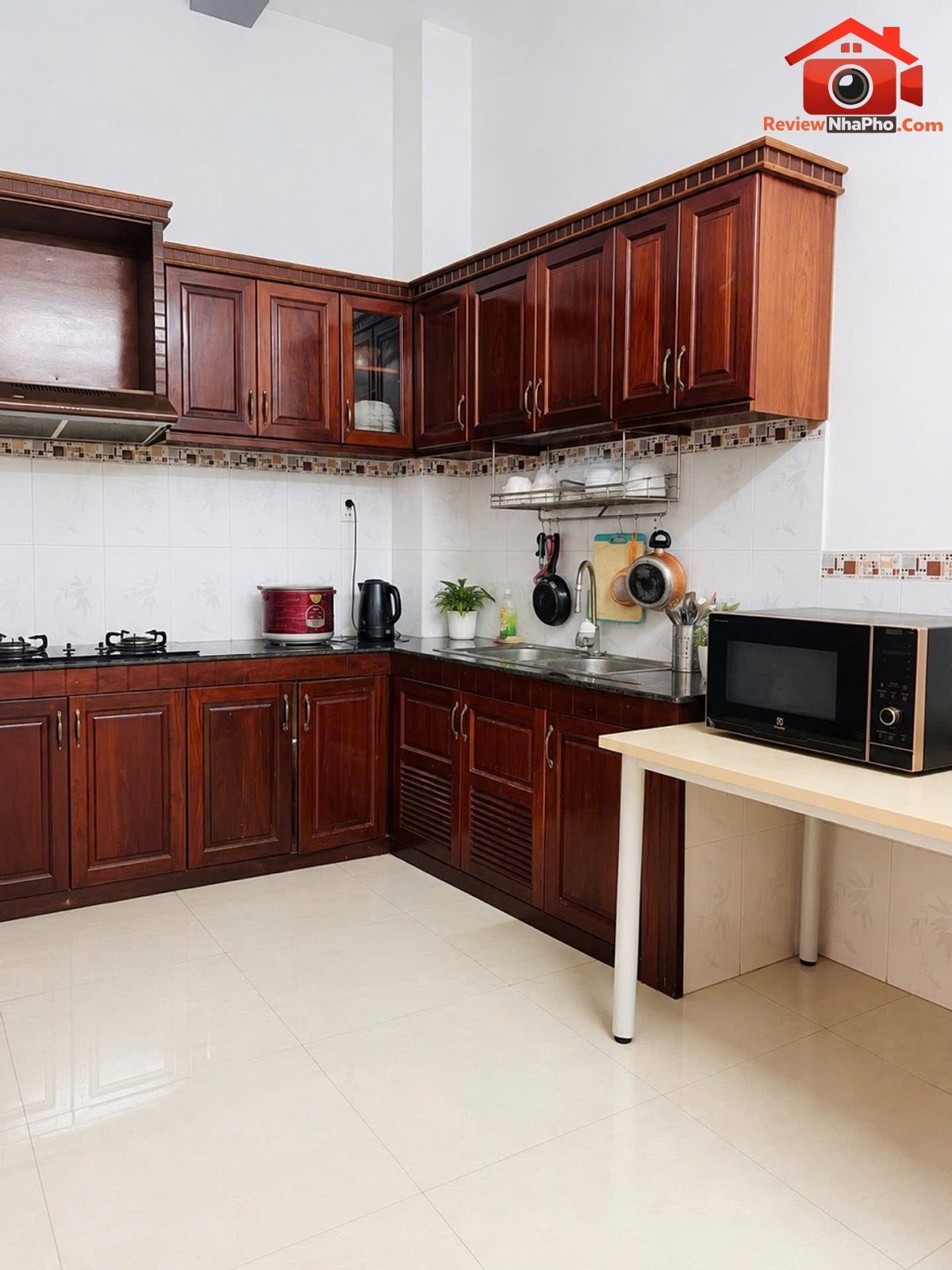 Chỉ 6 tỷ 1- nhà 3 tầng hẻm xe hơi 6m Bán nhà đất Đ… – Bán nhà trong ngõ, hẻm Huyện Nhà Bè – TP Hồ Chí Minh giá 5 – 7 tỷ