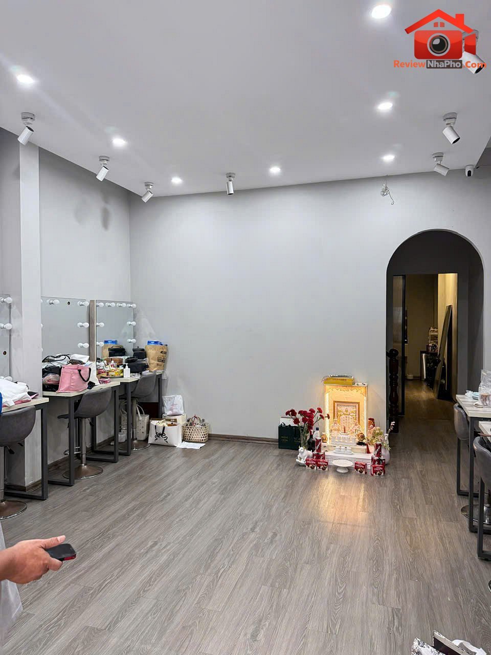 Bán Gấp Nhà Hẻm Xe Hơi Cống Quỳnh – Phường cũ Nguyễn Cư Trinh Quận 1 – Phường mới Nguyễn Cư Trinh – Thành phố Hồ Chí Minh Diện tích 64m2 – Giá 19.5 tỷ